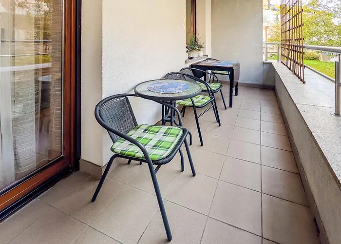 شقة Rymarska Spacious By Bookinghost