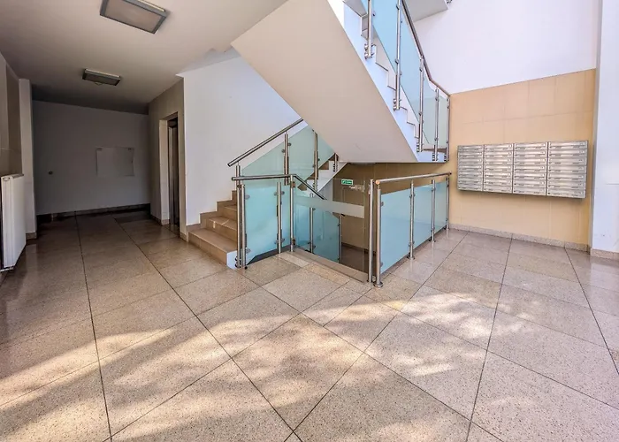 Rymarska Spacious By Bookinghost شقة